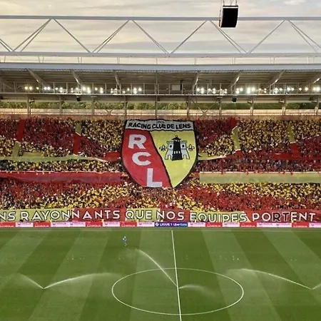 Lens, Bel Lumineux Spacieux En Centre 3