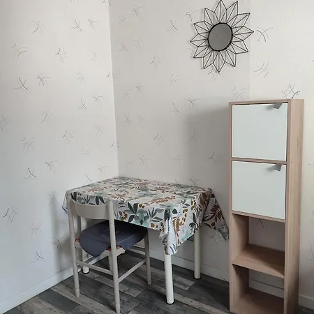 Lens, Bel Lumineux Spacieux En Centre 3