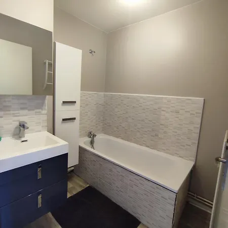 Lens, Bel Lumineux Spacieux En Centre 3 Διαμέρισμα *